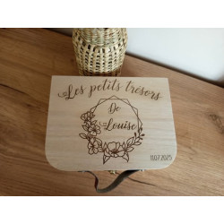 Boîte à souvenirs en bois personnalisée
