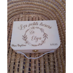 Boîte à souvenirs en bois personnalisée